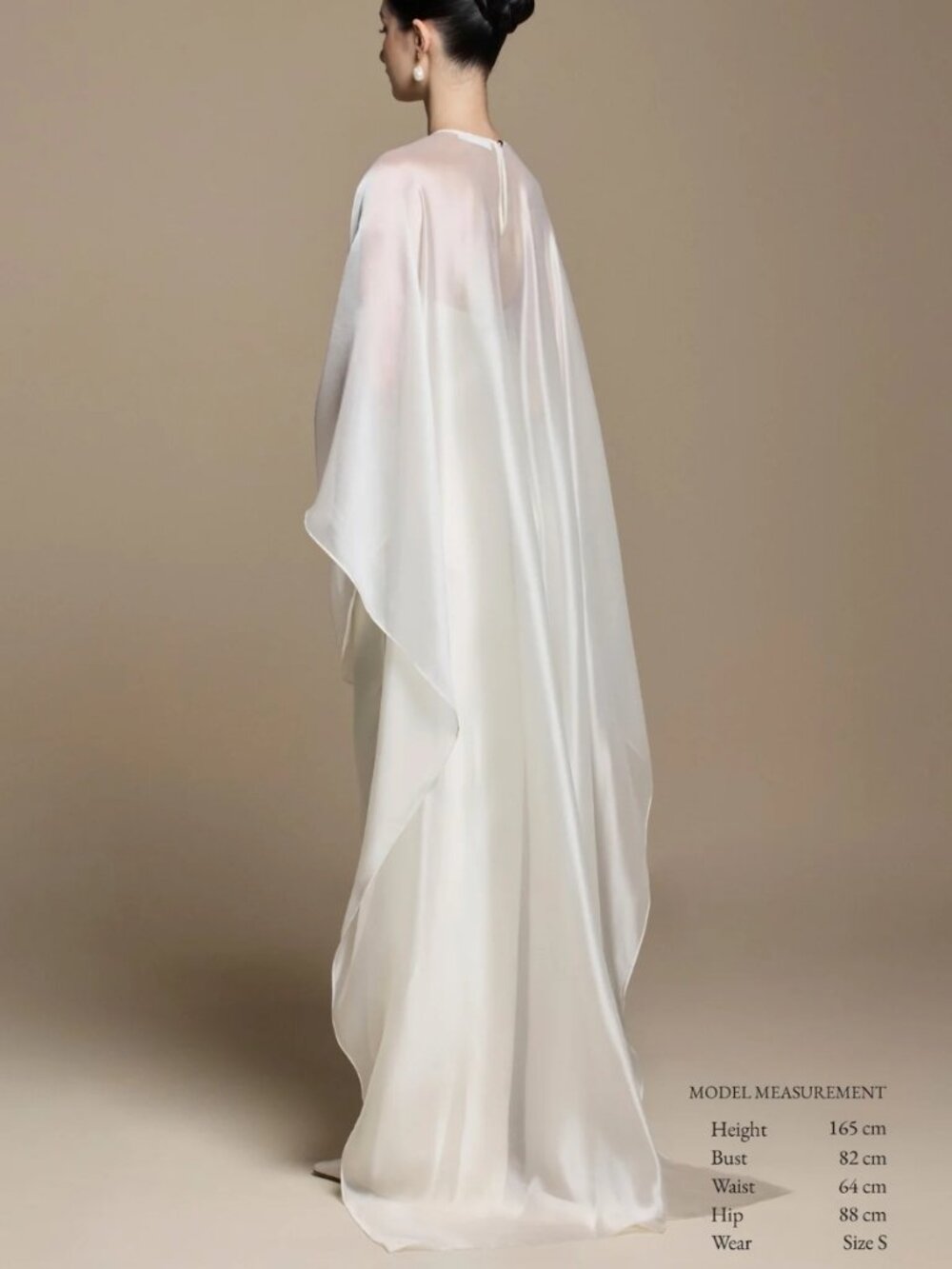 Huong Boutique - Charlotte - Size S - Ivory Dress with Cape - New with Box - Picture 2 of 2